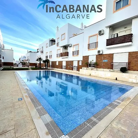 公寓 Incabanas *